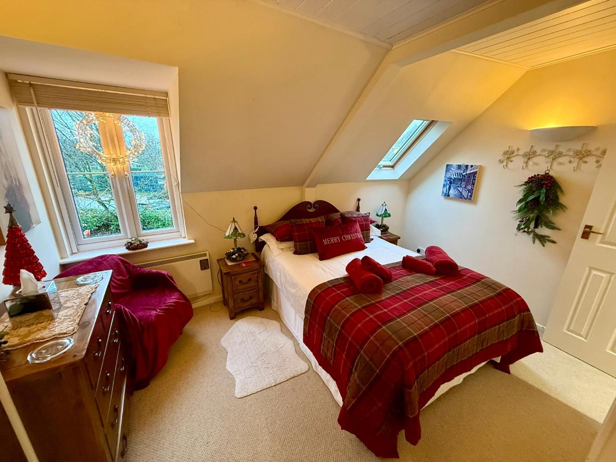 Luxury Kingfisher Lodge, Isis Lake, Within The Cotswold Waterpark سيرنسيستر المظهر الخارجي الصورة